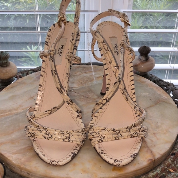 Prada Women's Beige and Black snakeskin Strappy Heels Size 37